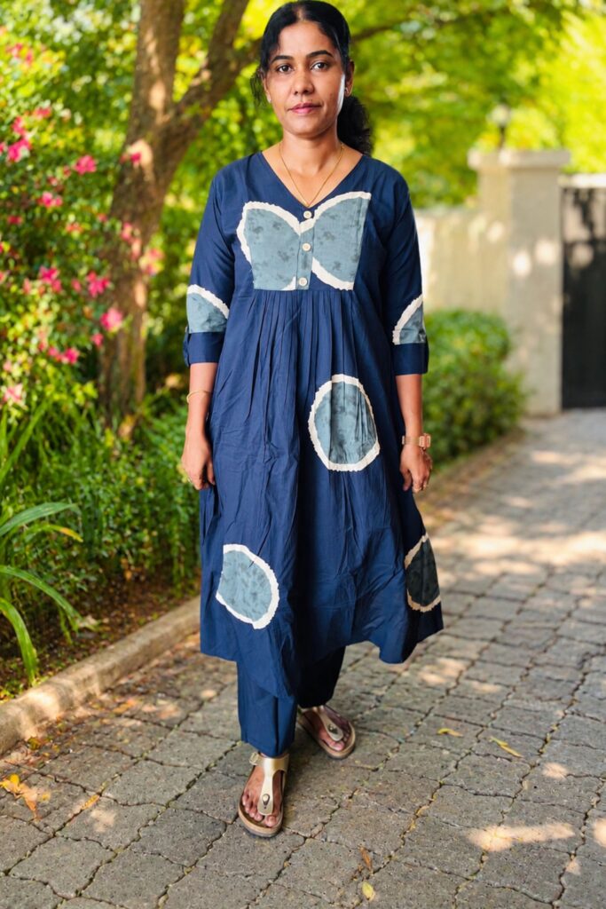 Women's Navy Blue Abstract Printed Anarkali Kurta Set | V-Neck Ethnic Wear